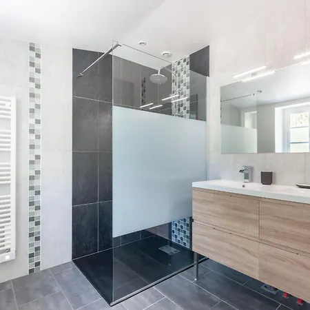 Holiday home La Cheneraie By Interhome